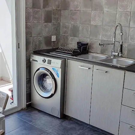 Zinas Modern Flat Nicosia Διαμέρισμα Strovolos